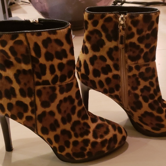 Nine West Animal Print Bootie - Picture 1 of 6